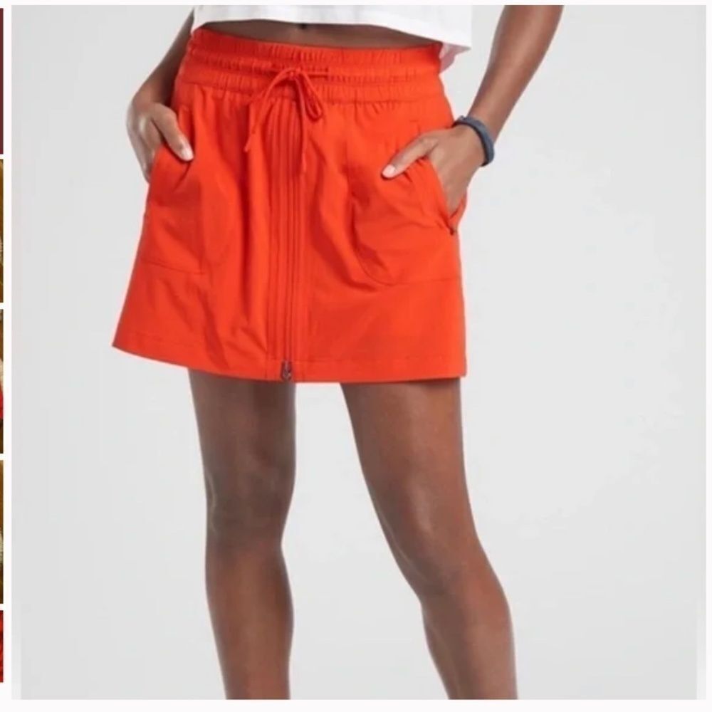 Athleta red vermillion zip front Expedition skort Skirt shorts Sz 2
